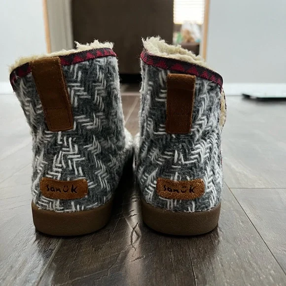 Sanuk Nice Bootah Boots - Women's - Picture 7 of 8